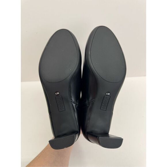 Alfani Boots Size 8.5 Black High Heel Almond Toe Zipper Closure Booties - Picture 9 of 10